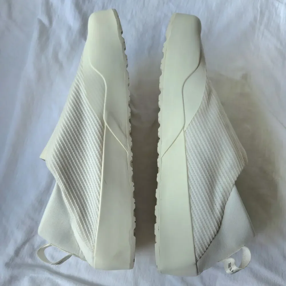 Arc'teryx Kragg Men's Slip On Approach Comfort Recovery Shoes White Size 11.5